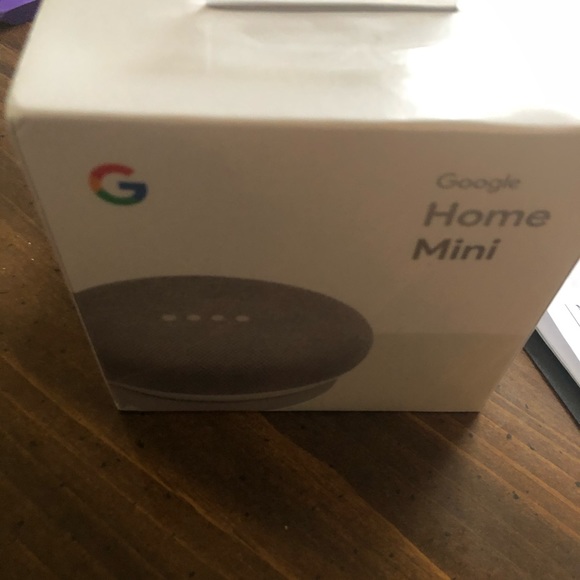 Brand new google home - Picture 3 of 3